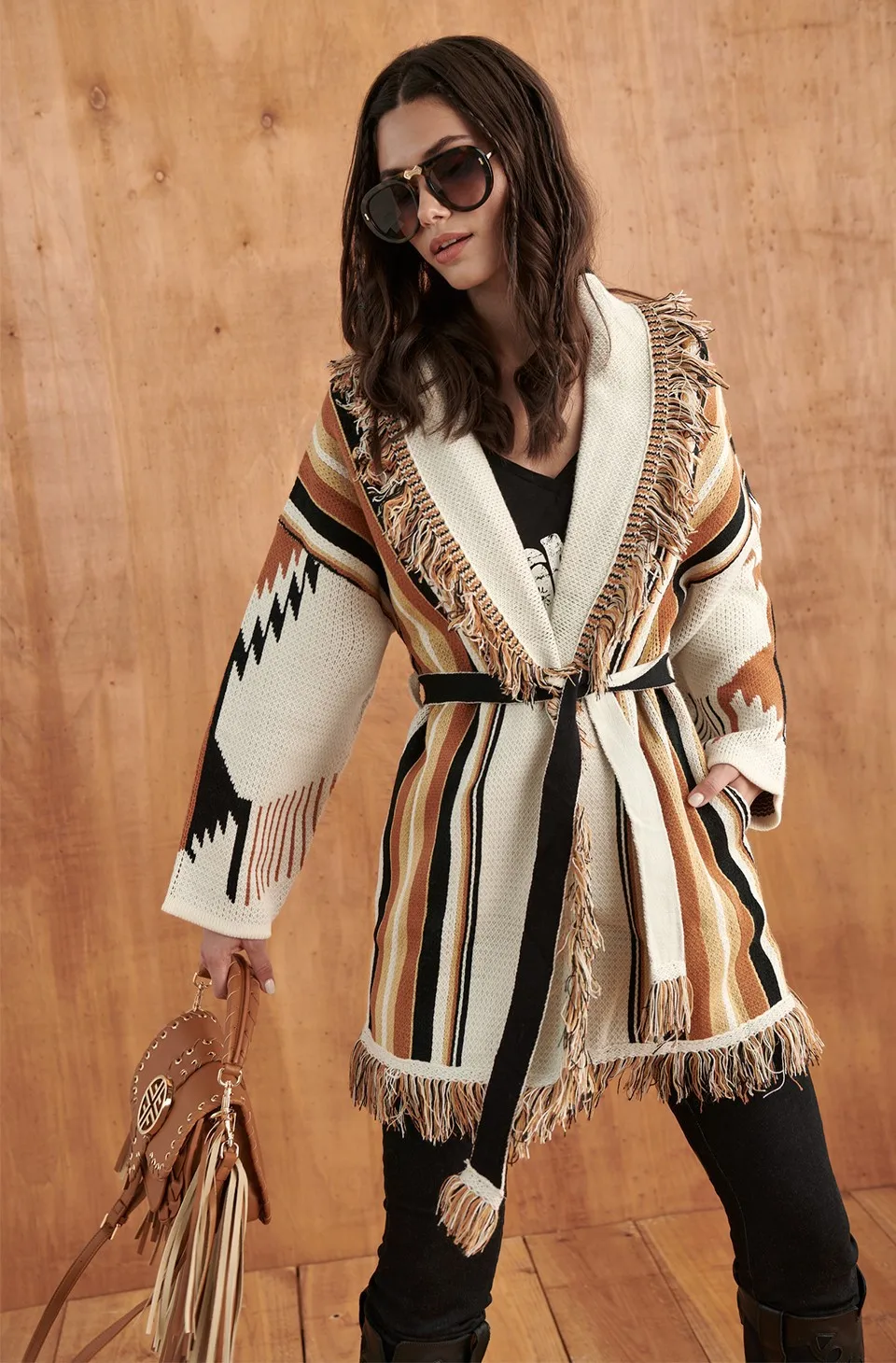 Europe Style Ethnic Style Women's High Quality Tassels Bohemian Stripe Belt Cardigans Knitted Coat A646
Europe Style Ethnic Style Women's High Quality Tassels Bohemian Stripe Belt Cardigans Knitted Coat A646