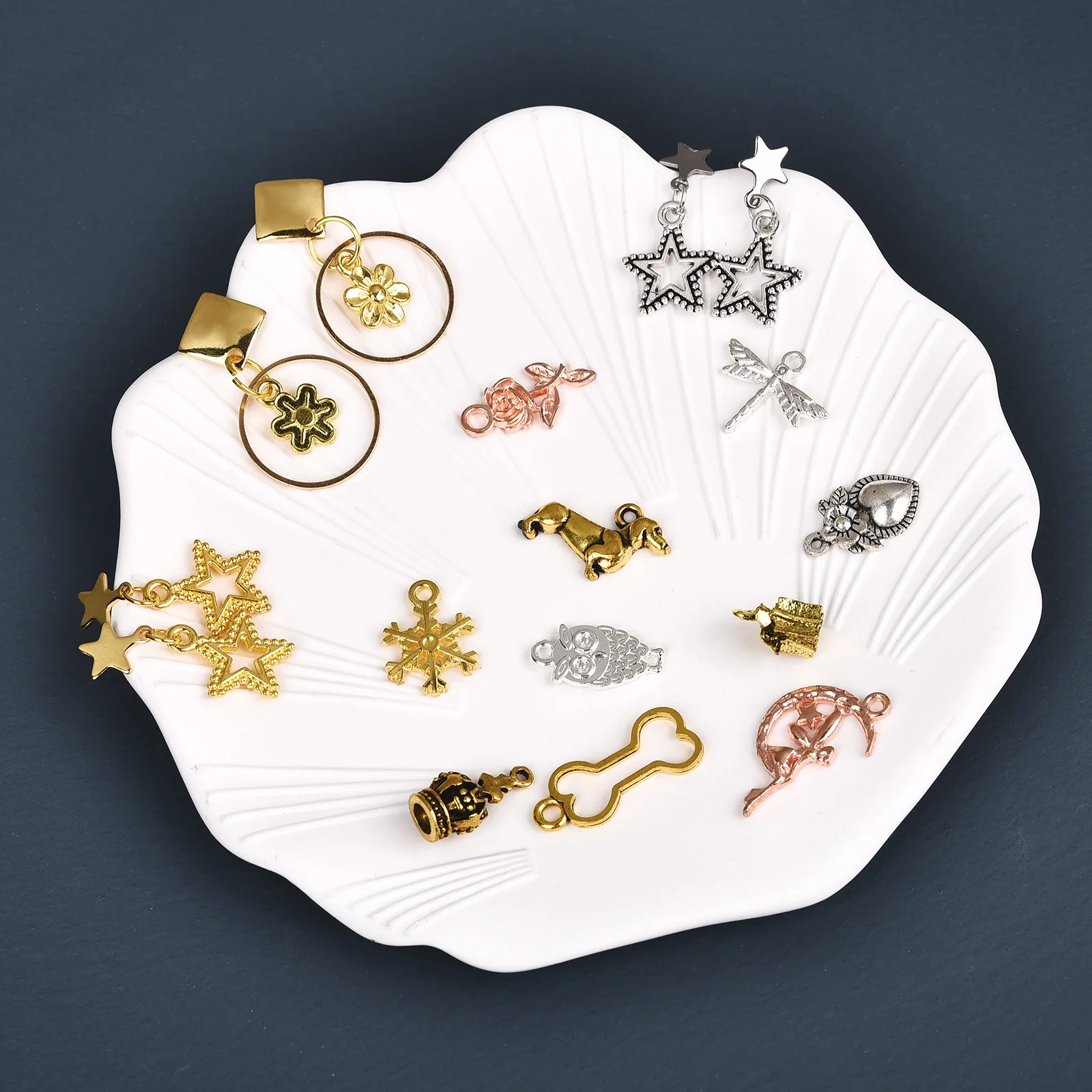 Подвеска из нержавеющей стали для самостоятельной сборки, ожерелье, серьги, браслет, геометрическое круглое растение, полые украшения, рукоделие, 30 шт.
Подвеска из нержавеющей стали для самостоятельной сборки, ожерелье, серьги, браслет, геометрическое круглое растение, полые украшения, рукоделие, 30 шт.