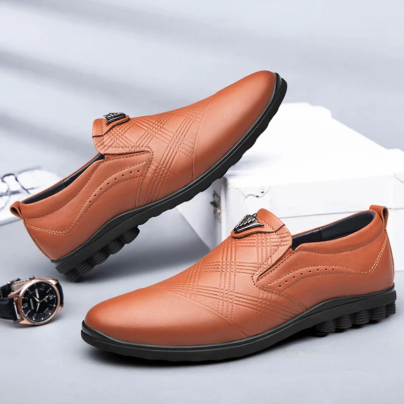 Classic Slip On Casual Man Loafers Flats Shoe Driving Men Formal Business Leather Shoes Patchwork Embossing Footwear Zapatillas
Classic Slip On Casual Man Loafers Flats Shoe Driving Men Formal Business Leather Shoes Patchwork Embossing Footwear Zapatillas