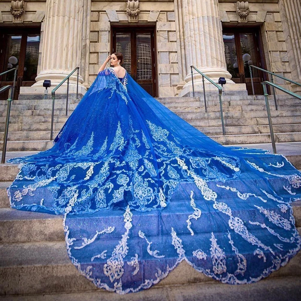 

Exquisite Blue Quinceanera Dresses Mexican V-Neck Lace Up Puffy Ball Gowns With Cape Lace Applique A-Line Vestidos De XV Anos