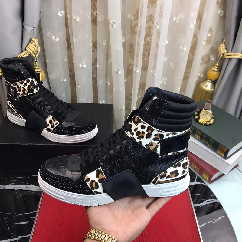 Luo Yuanxing Men Leather Brand Sneakers Casual Running Sports Walking Tennis Skateboard Shoes
Luo Yuanxing Men Leather Brand Sneakers Casual Running Sports Walking Tennis Skateboard Shoes