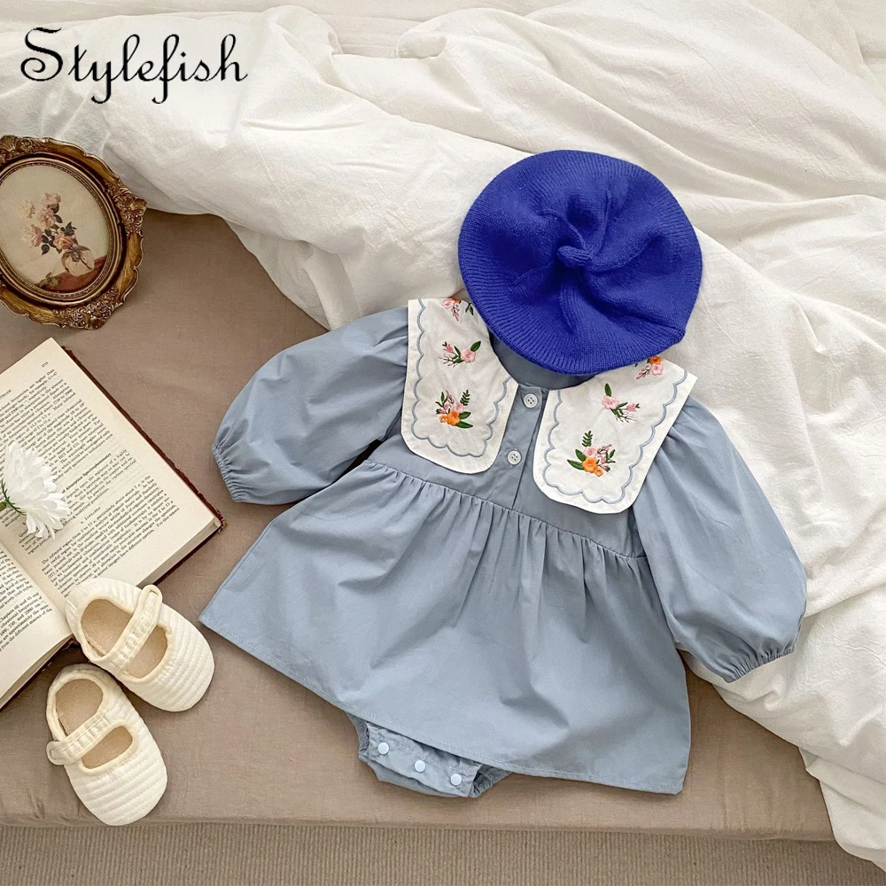 Ins Korean version of baby girls' clothes Spring baby baby romper embroidered collar cotton girls' jumpsuit Sweet princess dress
Ins Korean version of baby girls' clothes Spring baby baby romper embroidered collar cotton girls' jumpsuit Sweet princess dress