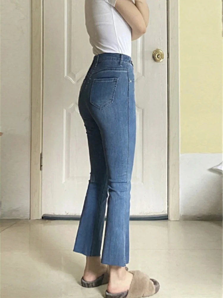 Retro Blue Flared Jeans Women's Large Size Elastic Casual Cropped Horseshoe Pants Trousers Cargo Women Japanese Streetwear
Retro Blue Flared Jeans Women's Large Size Elastic Casual Cropped Horseshoe Pants Trousers Cargo Women Japanese Streetwear