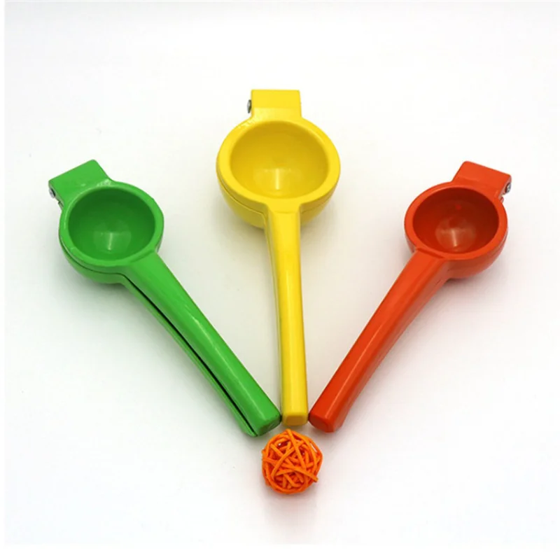 Metal Lemon Squeezer Hend Held Juicer Double Bowl Lemon Lime Squeezer Manual Orange Citrus Press Juicer Squeeze Kitchen Tools
Metal Lemon Squeezer Hend Held Juicer Double Bowl Lemon Lime Squeezer Manual Orange Citrus Press Juicer Squeeze Kitchen Tools