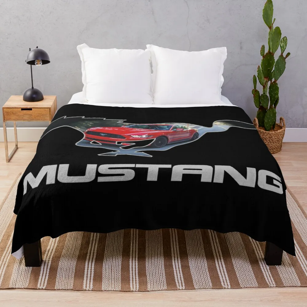 Дизайнерское одеяло с логотипом Ford Mustang (Красное на черном) - купить по выгодной