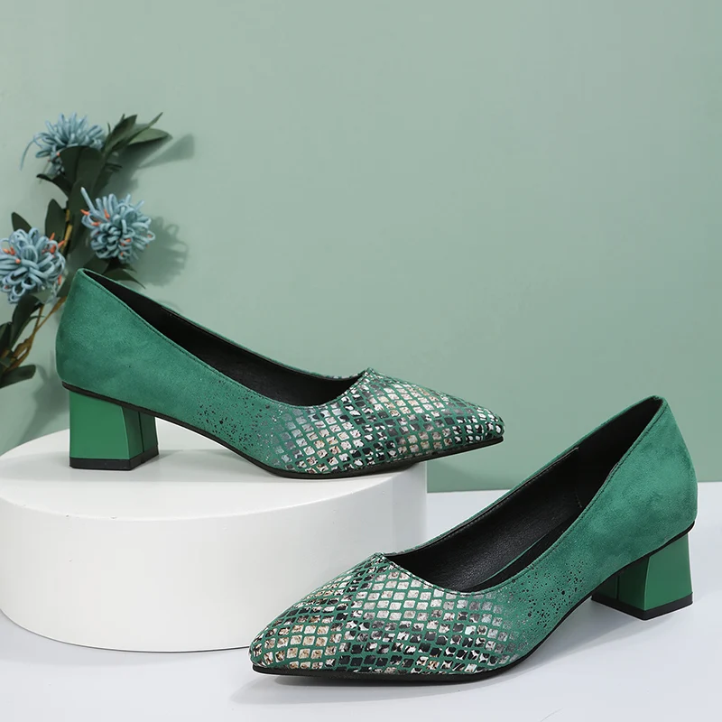 Fashion Small Fresh Ladies with Heel Shoes 2022 Autumn New Thickening Shallow Mouth Women's Shoes Elegant Square Toe High Heels
Fashion Small Fresh Ladies with Heel Shoes 2022 Autumn New Thickening Shallow Mouth Women's Shoes Elegant Square Toe High Heels