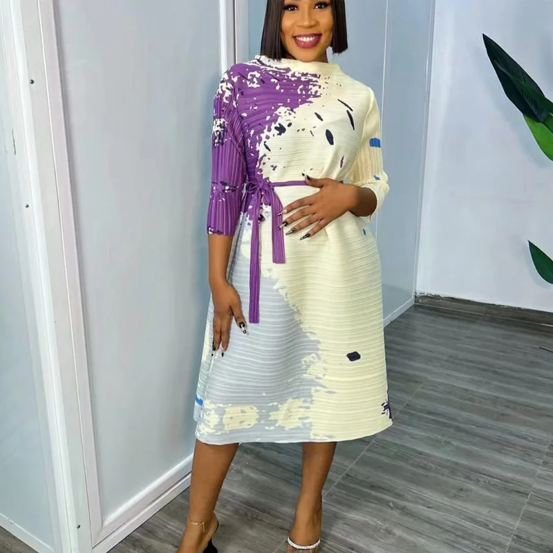 Женское плиссированное платье средней длины, элегантное свободное тонкое плиссированное платье с бисером, осень 2022
Женское плиссированное платье средней длины, элегантное свободное тонкое плиссированное платье с бисером, осень 2022