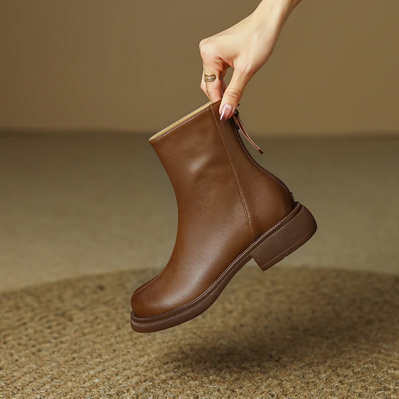 Autumn and winter Women ankle boots natural leather 22-24.5CM cowhide full leather modern boots Vintage Diamond lattice fashion
Autumn and winter Women ankle boots natural leather 22-24.5CM cowhide full leather modern boots Vintage Diamond lattice fashion