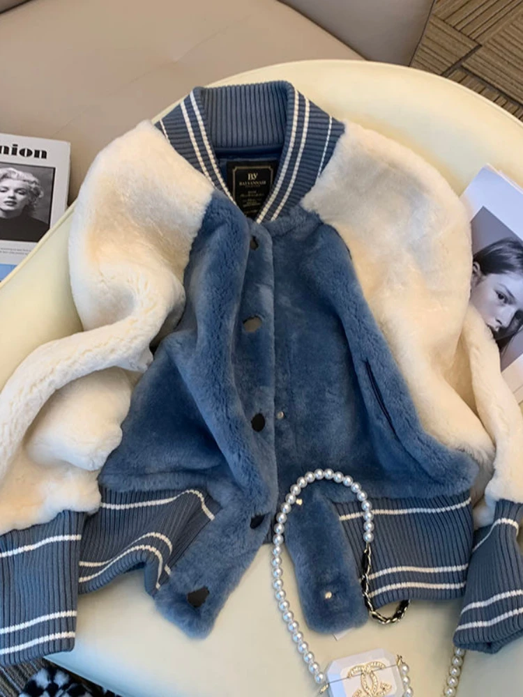 Fur Plush Jacket Women Autumn Winter Korean Fashion Versatile 2023 New Cardigan Coat Single Breasted Temperament Coats T441
Fur Plush Jacket Women Autumn Winter Korean Fashion Versatile 2023 New Cardigan Coat Single Breasted Temperament Coats T441