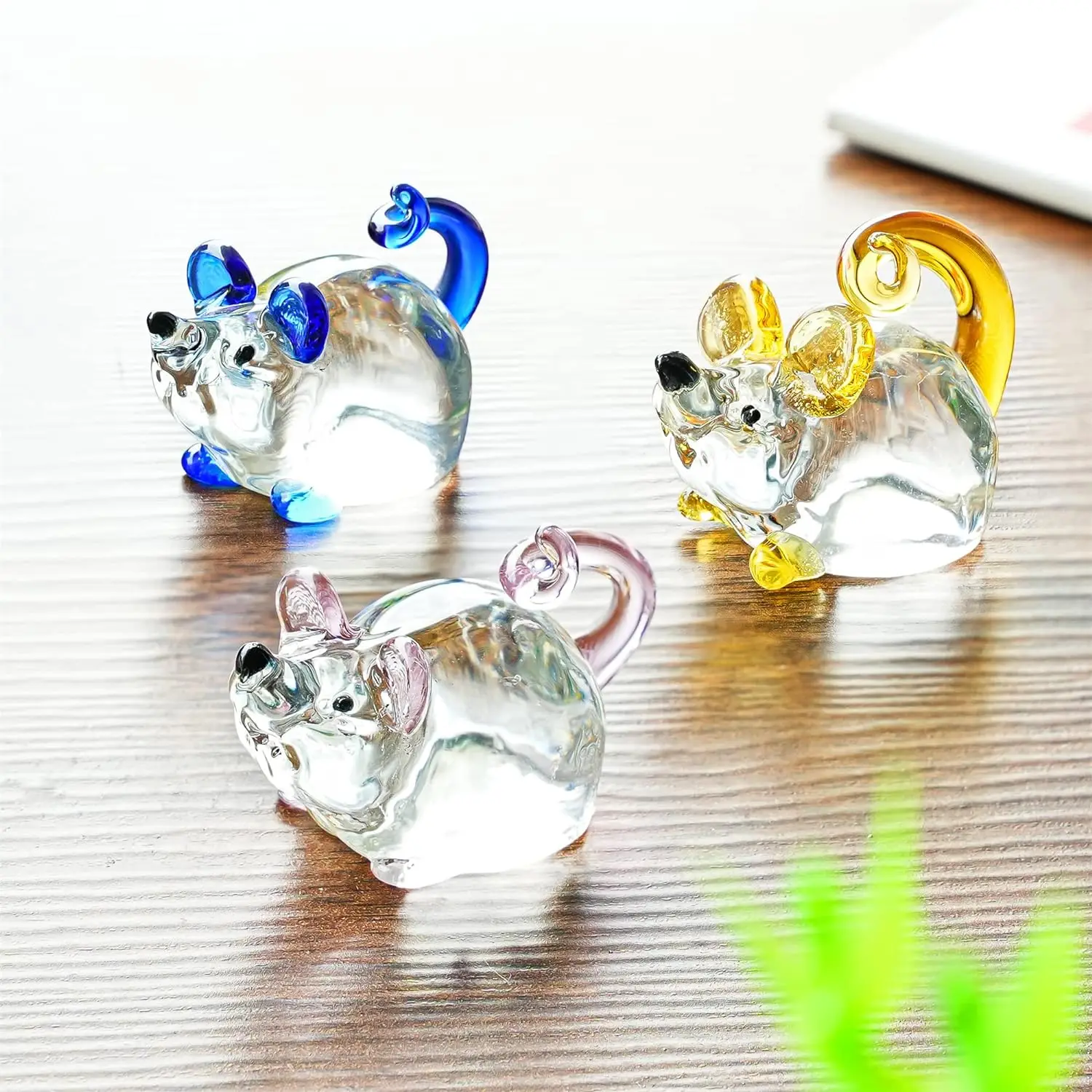 H&D 3 Pack Glass Crystal Mouse Figurines Collectibles,Hand Blown Art Glass Animals Miniature Garden Decor Statue
H&D 3 Pack Glass Crystal Mouse Figurines Collectibles,Hand Blown Art Glass Animals Miniature Garden Decor Statue