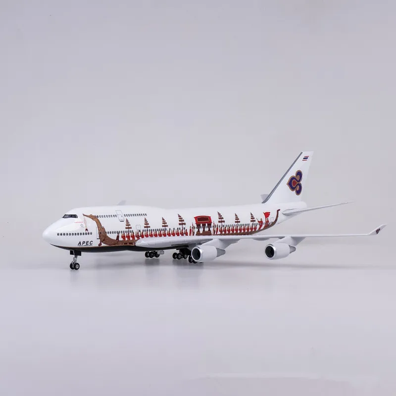 

1:150 Scale 47CM Model Thai Airways Dragon Boat Boeing 747 Diecast Resin Airplane Airbus With Light And Wheels Toy Collection