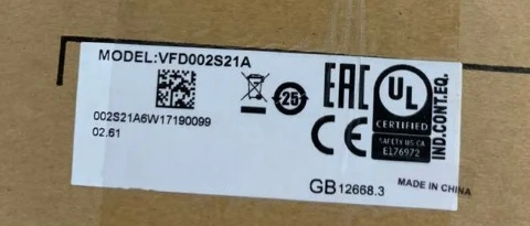 Новый оригинальный VFD002S21A
Новый оригинальный VFD002S21A