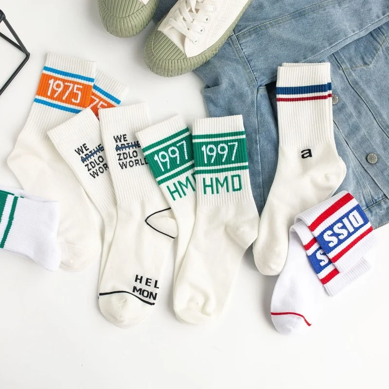 Women's Fashion Letter Patterned Socks Comfort Sports Socks Running Fitness Long Socks Female Cotton Streetwear Numbers Socks
Women's Fashion Letter Patterned Socks Comfort Sports Socks Running Fitness Long Socks Female Cotton Streetwear Numbers Socks