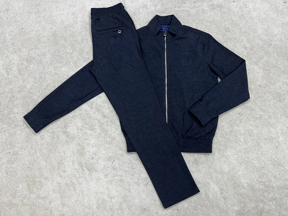 BILLIONAIRE Sportswear Cardigan set men 2022 new cotton Fashion zipper high quality outdoor comfortable embroidery sports M-4XL
BILLIONAIRE Sportswear Cardigan set men 2022 new cotton Fashion zipper high quality outdoor comfortable embroidery sports M-4XL