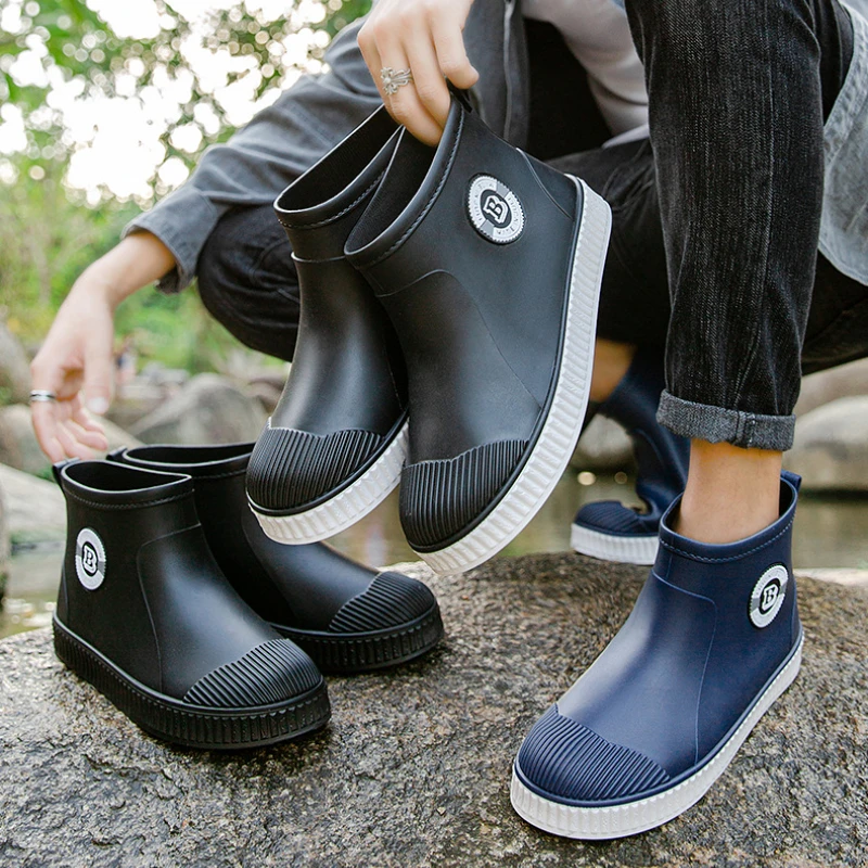 Fashion Adult Rain Boots Men's Non-slip Waterproof Material Men's Rain Boots Short Barrel Winter Fleece Rain Boots Short Boots
Fashion Adult Rain Boots Men's Non-slip Waterproof Material Men's Rain Boots Short Barrel Winter Fleece Rain Boots Short Boots