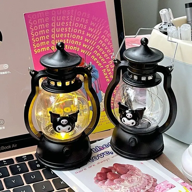 Портативный Симпатичный ночсветильник Kuromi Cinnamoroll для девочек для кабинета и спальни
Портативный Симпатичный ночсветильник Kuromi Cinnamoroll для девочек для кабинета и спальни