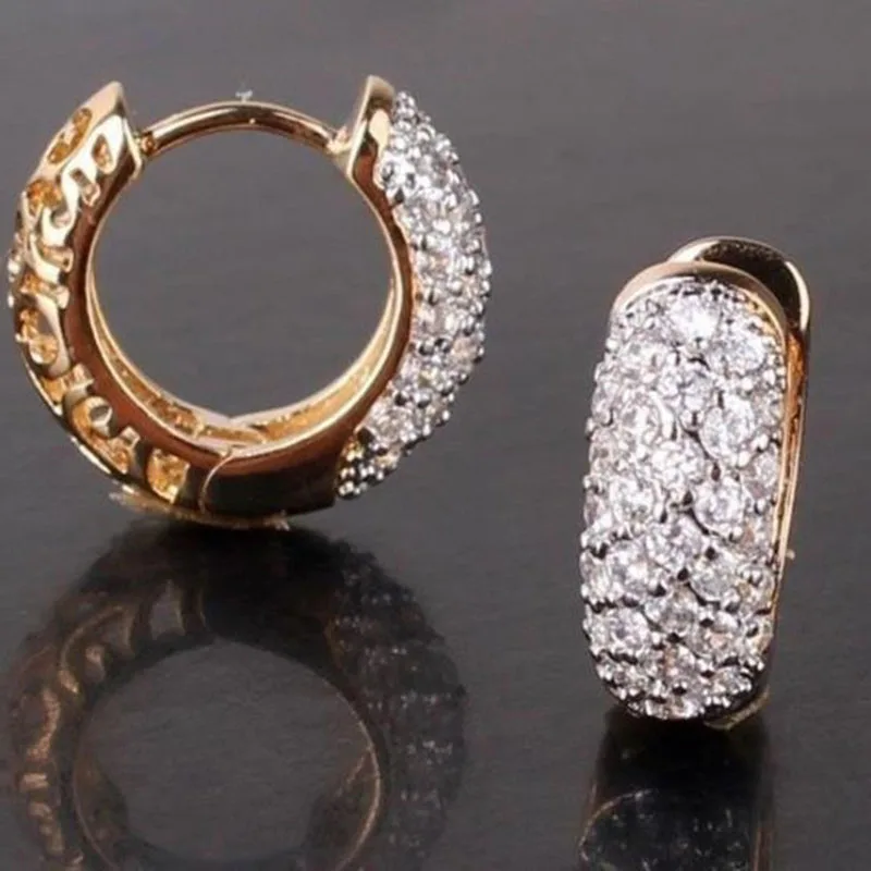Mifeiya Luxury Gold Color Round Circle Hoop Earrings Micro Paved Dazzling Rhinestone Zircon Crystal for Women Party Jewelry
Mifeiya Luxury Gold Color Round Circle Hoop Earrings Micro Paved Dazzling Rhinestone Zircon Crystal for Women Party Jewelry
