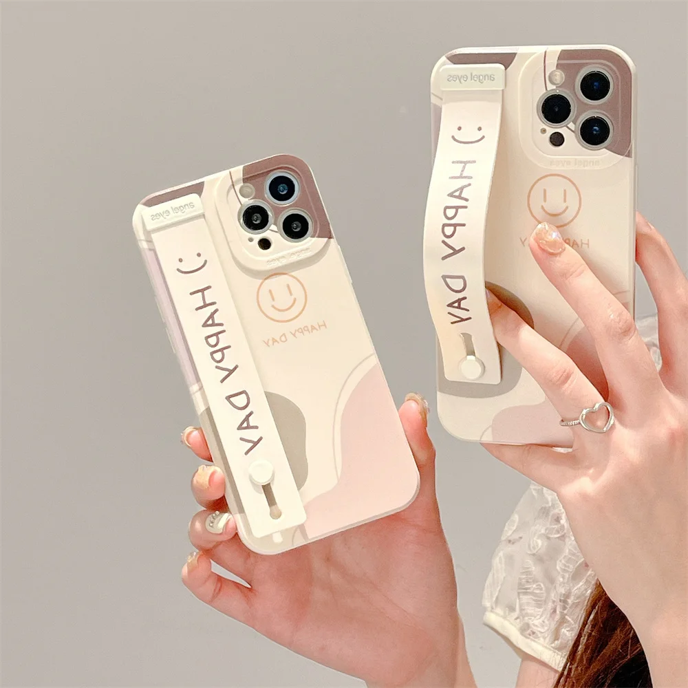 Smiley Face Wrist with Protective Case Apple 14 iphone13/12/11 New Fashionable Cute Phone Case Student Woman Gift 
Smiley Face Wrist with Protective Case Apple 14 iphone13/12/11 New Fashionable Cute Phone Case Student Woman Gift