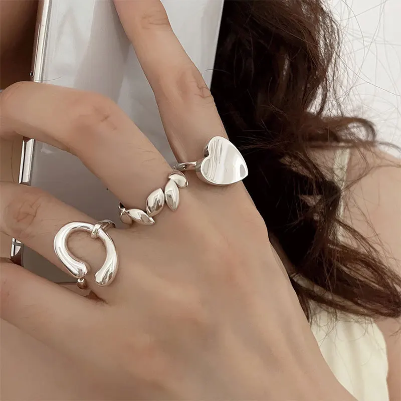 

Женское геометрическое Открытое кольцо, элегантное регулируемое кольцо неправильной формы с белым позолоченным геометрическим рисунком л...