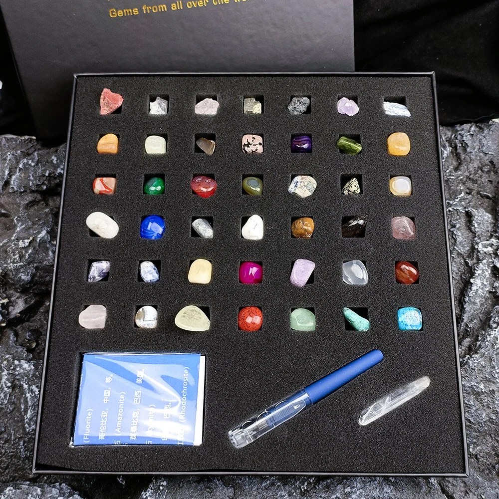 ST57 Natural Crystal ore specimens jade rough agate a variety of gems quartz gemstone minerals rock crystal gravel minerals
ST57 Natural Crystal ore specimens jade rough agate a variety of gems quartz gemstone minerals rock crystal gravel minerals