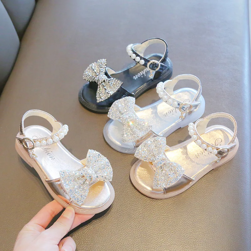 

Girls Glitter Sandal Kids Summer Elegant Bling Bowknot Party Princess Pearl Beach Shoes Cute Kids School Shoes for Toddlers Flat