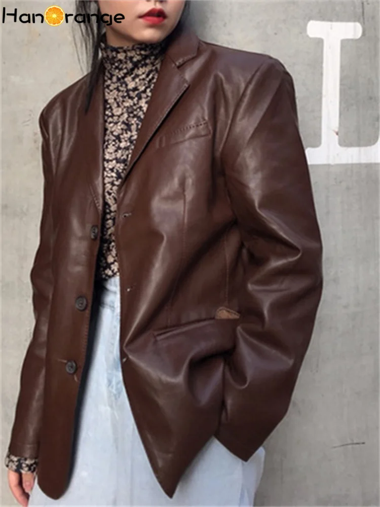 HanOrange Vintage Cool PU Suit Jacket Women Faux Leather Blazer Loose Profile Handsome Female Outfit BF Style Outwear 
HanOrange Vintage Cool PU Suit Jacket Women Faux Leather Blazer Loose Profile Handsome Female Outfit BF Style Outwear