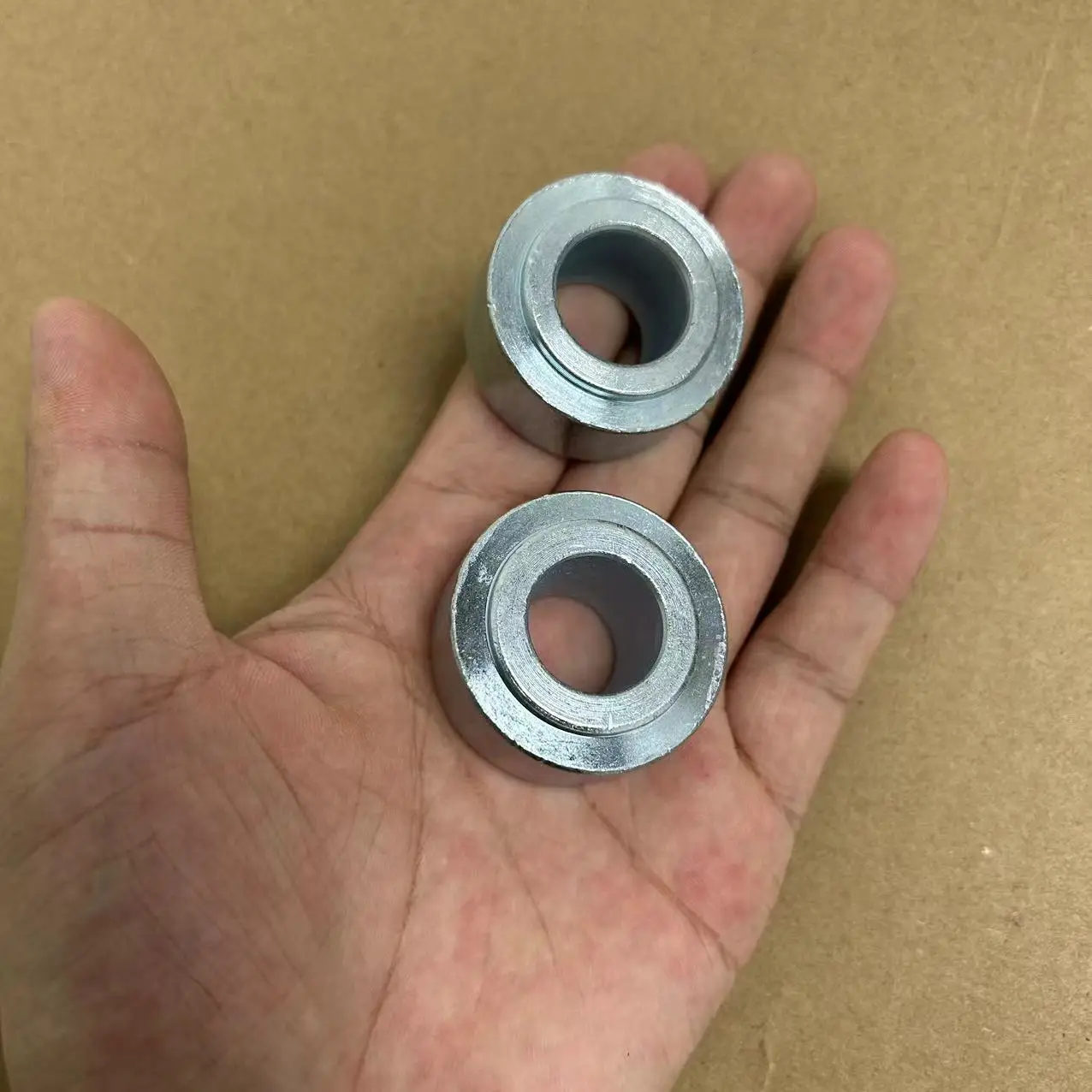 2pcs/lot Car Battery Pile Head Die Battery Connector Abrasive Repair Card Terminal Block Wiring Pile Battery Welding Pile
2pcs/lot Car Battery Pile Head Die Battery Connector Abrasive Repair Card Terminal Block Wiring Pile Battery Welding Pile