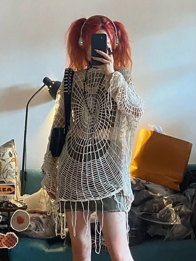Harajuku Street O-neck Hollow Out Sweaters Summer Loose Long Sleeve Tops Women Y2k E-Girl Mid-length Hoodie Knitted Pullover
Harajuku Street O-neck Hollow Out Sweaters Summer Loose Long Sleeve Tops Women Y2k E-Girl Mid-length Hoodie Knitted Pullover