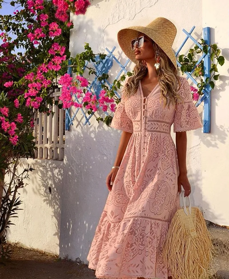 Summer women's New European & American V-neck Short-sleeved Hollow Single-breasted Lace Dress
Summer women's New European & American V-neck Short-sleeved Hollow Single-breasted Lace Dress