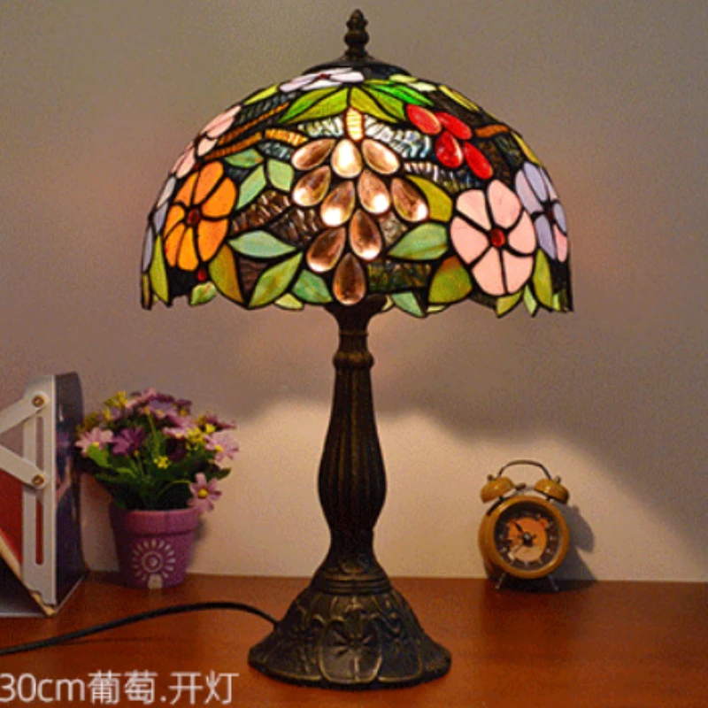 CHA3155 Creative Dimming Retro Shell Table Lamp Modern Decoration Wedding Bedside Study Romantic Bedroom Atmosphere Lamp
CHA3155 Creative Dimming Retro Shell Table Lamp Modern Decoration Wedding Bedside Study Romantic Bedroom Atmosphere Lamp