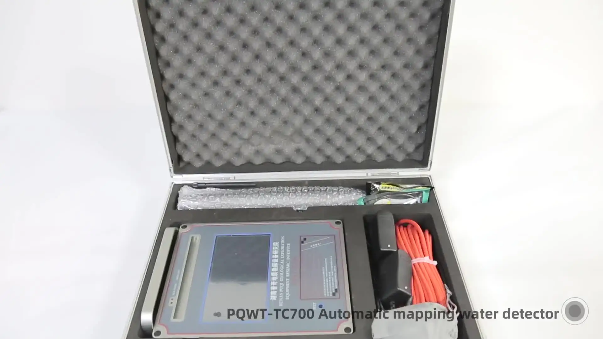 PQWT TC700 Adjustable Depth 150m 300m 500m 600m Long Range Water Detector Geology Exploration Equipment Deep Water Well Locator
PQWT TC700 Adjustable Depth 150m 300m 500m 600m Long Range Water Detector Geology Exploration Equipment Deep Water Well Locator