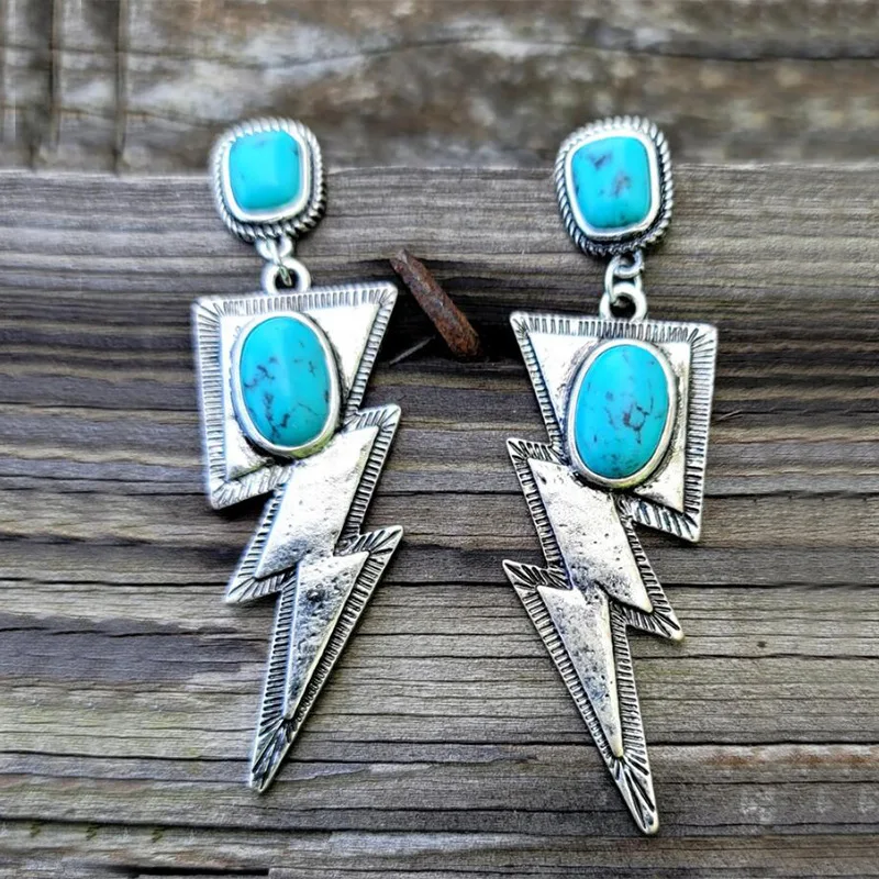 Vintage Metal Geometric Lightning Stud Earrings Ethnic Style Irregular Green Stone Earrings
Vintage Metal Geometric Lightning Stud Earrings Ethnic Style Irregular Green Stone Earrings
