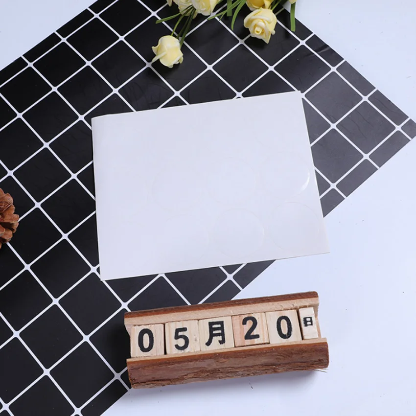 100pcs/lot Round White Color Self-adhesive Sealing Sticker Gifts Package Label For Baking Products 32mm
100pcs/lot Round White Color Self-adhesive Sealing Sticker Gifts Package Label For Baking Products 32mm