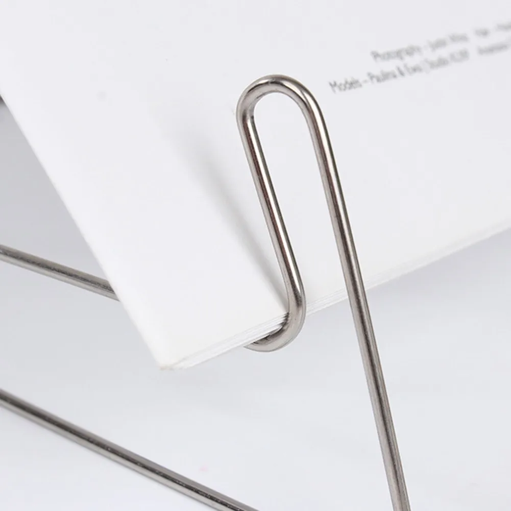 Portable Table Books Holder Folding Adjustable Music Stands Musician Helper Lifting And Rotating Multifunctional Desktop
Portable Table Books Holder Folding Adjustable Music Stands Musician Helper Lifting And Rotating Multifunctional Desktop