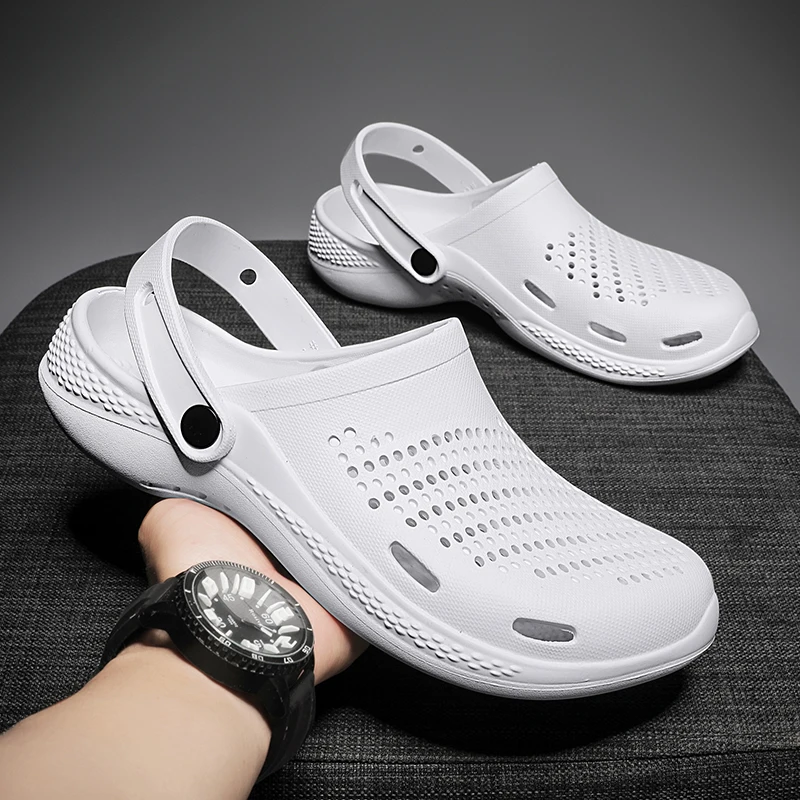Slippers Cutout Clogs Shoes Fashion Men Women Garden Convenience Bathroom Slippers Non-slip Lovers Beach Sandals Sandalia
Slippers Cutout Clogs Shoes Fashion Men Women Garden Convenience Bathroom Slippers Non-slip Lovers Beach Sandals Sandalia