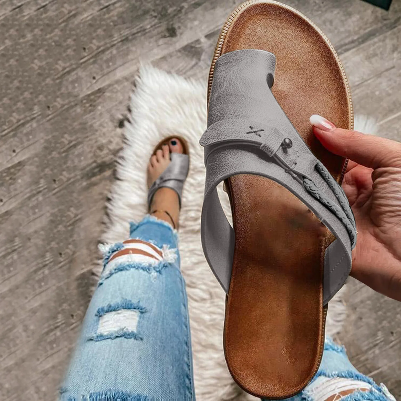 Slippers Toe Sandals Casual Leopard Shoes Women's Fashion Studded Flip Flops for Women Bow Tie High Wedge Flip Flops for Women
Slippers Toe Sandals Casual Leopard Shoes Women's Fashion Studded Flip Flops for Women Bow Tie High Wedge Flip Flops for Women