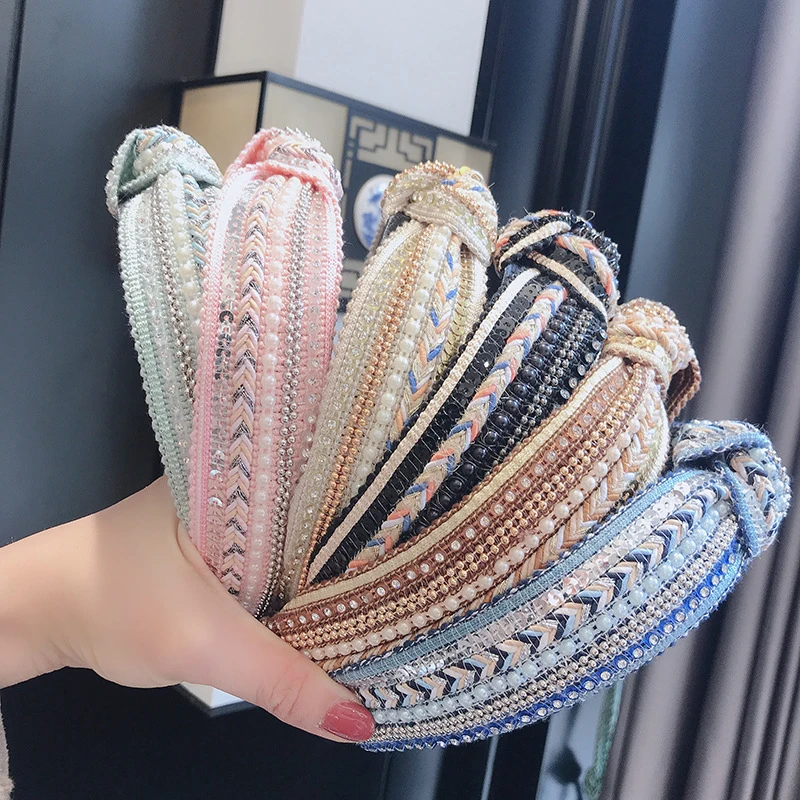 Bohemia Ethnic Style Head Hoop Sequins Crystal Pearl Headband Classic Rhinestone Wave Hair Band Vintage Casual Hair Accessories
Bohemia Ethnic Style Head Hoop Sequins Crystal Pearl Headband Classic Rhinestone Wave Hair Band Vintage Casual Hair Accessories