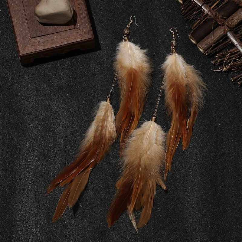 European and American popular elements jewelry pop style fashion nightclub exaggerated long double-layer Feather Earrings seasid
European and American popular elements jewelry pop style fashion nightclub exaggerated long double-layer Feather Earrings seasid