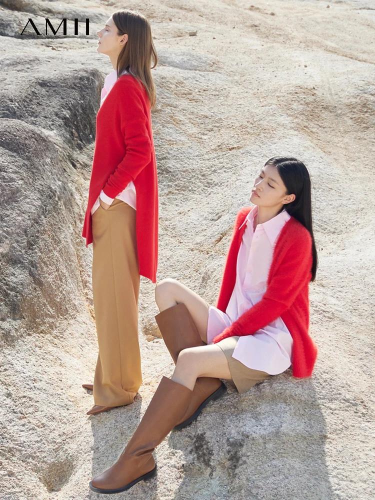 AMII Minimalism Sweater Women 2022 Autumn Winter New V-neck Side Slit Fashion Commuter Splicing Design Knitted Tops 72270109
AMII Minimalism Sweater Women 2022 Autumn Winter New V-neck Side Slit Fashion Commuter Splicing Design Knitted Tops 72270109