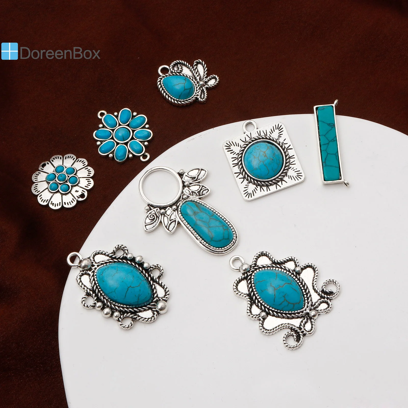 5PCs Bohemian Style Metal Charms Antique Silver Color With Resin Cabochons Imitation Turquoise Pendants DIY Necklace Jewelry
5PCs Bohemian Style Metal Charms Antique Silver Color With Resin Cabochons Imitation Turquoise Pendants DIY Necklace Jewelry