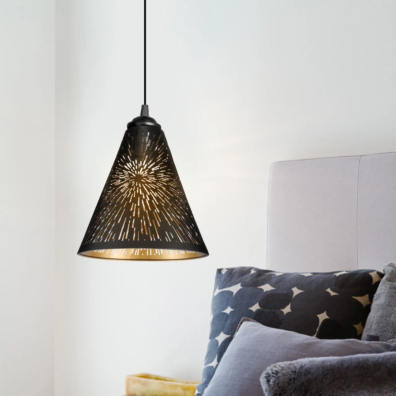 Reusable Lamp Shades Light Bulb Cage Guard Hollow Out Vintage Ceiling Lampshade Replacement Metal Decorative Cover
Reusable Lamp Shades Light Bulb Cage Guard Hollow Out Vintage Ceiling Lampshade Replacement Metal Decorative Cover