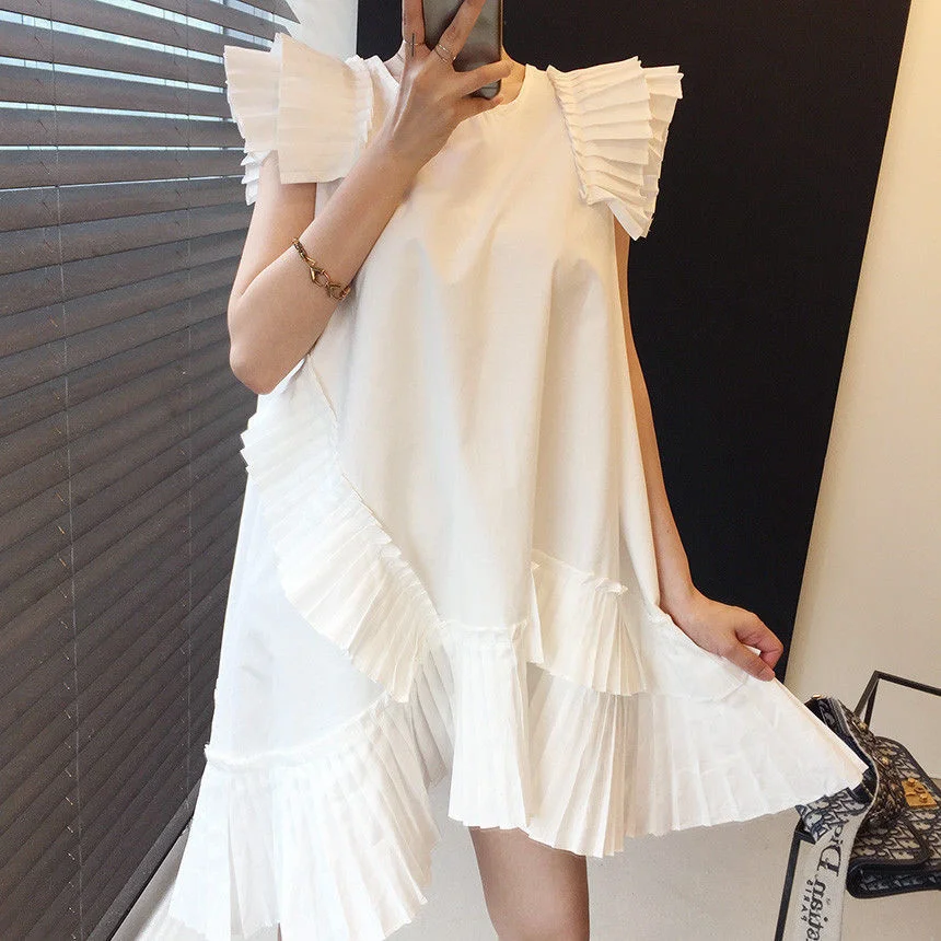 Fashion Dress Pleated Fly Sleeve Dress Elegant Solid Color Design Chic A Swing Loose Slim Dress Spring 2022
Fashion Dress Pleated Fly Sleeve Dress Elegant Solid Color Design Chic A Swing Loose Slim Dress Spring 2022