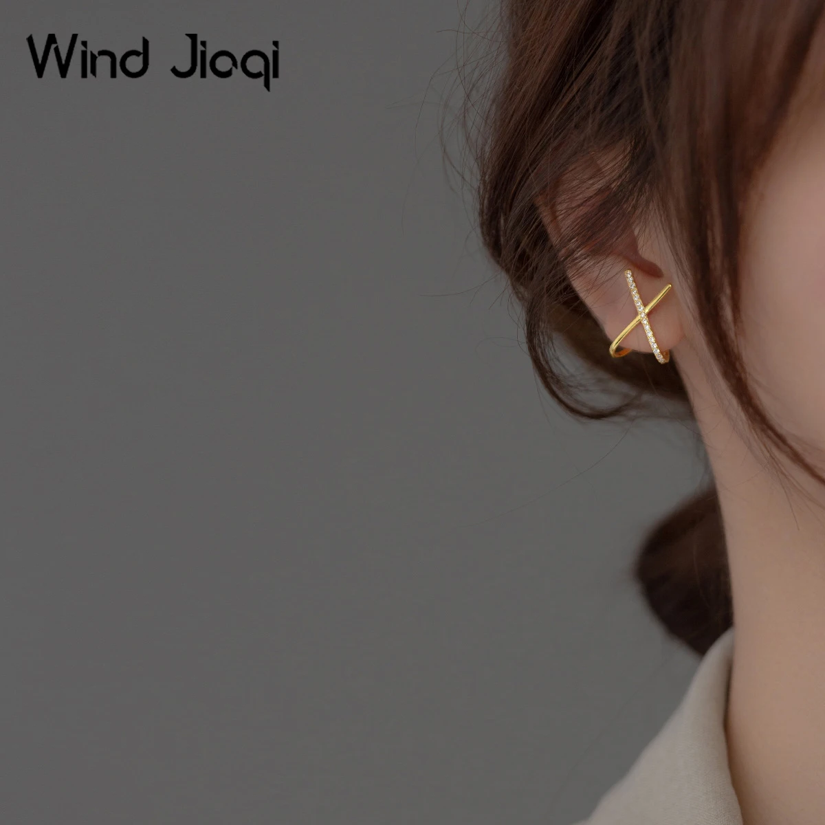 Серьги-гвоздики женские из серебра 925 пробы с белыми бриллиантами
Серьги-гвоздики женские из серебра 925 пробы с белыми бриллиантами