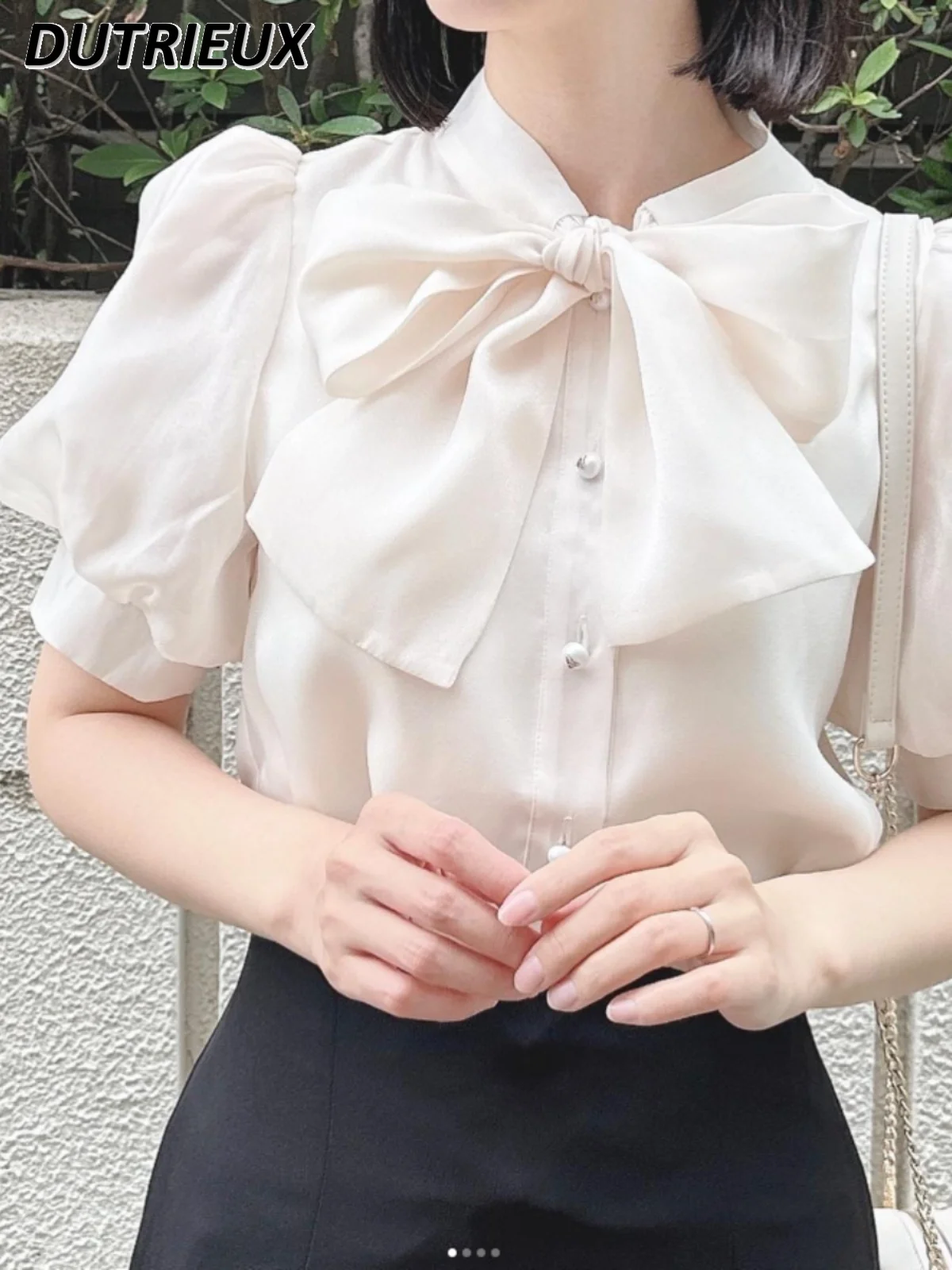 Japanese Style New Organza Letter Casual Shirt Puff Sleeve Big Bow Short Sleeve Top for Women Fashion Solid Color Elegant Blouse 
Japanese Style New Organza Letter Casual Shirt Puff Sleeve Big Bow Short Sleeve Top for Women Fashion Solid Color Elegant Blouse