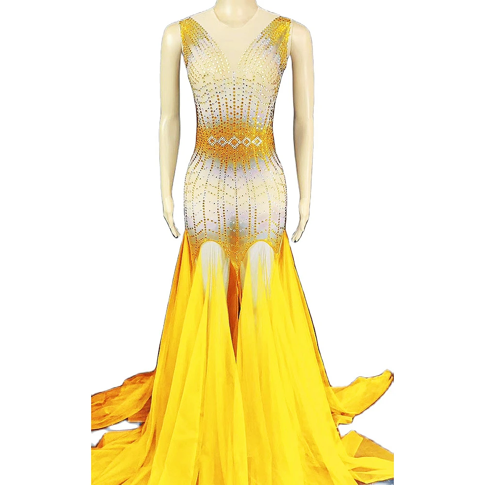 Multicolored Sleeveless Shining Rhinestones Sexy Gauze Long Dress For Women Evening Ballroom Clothing Entertainer Costume
Multicolored Sleeveless Shining Rhinestones Sexy Gauze Long Dress For Women Evening Ballroom Clothing Entertainer Costume