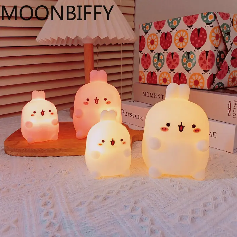 Kawaii Nachtlampje Cartoon Creatieve Nachtlampje Unplugged Bunny Decoratie Slaapkamer Bedlampje Bureaulamp Woondecoratie Lamp
Kawaii Nachtlampje Cartoon Creatieve Nachtlampje Unplugged Bunny Decoratie Slaapkamer Bedlampje Bureaulamp Woondecoratie Lamp