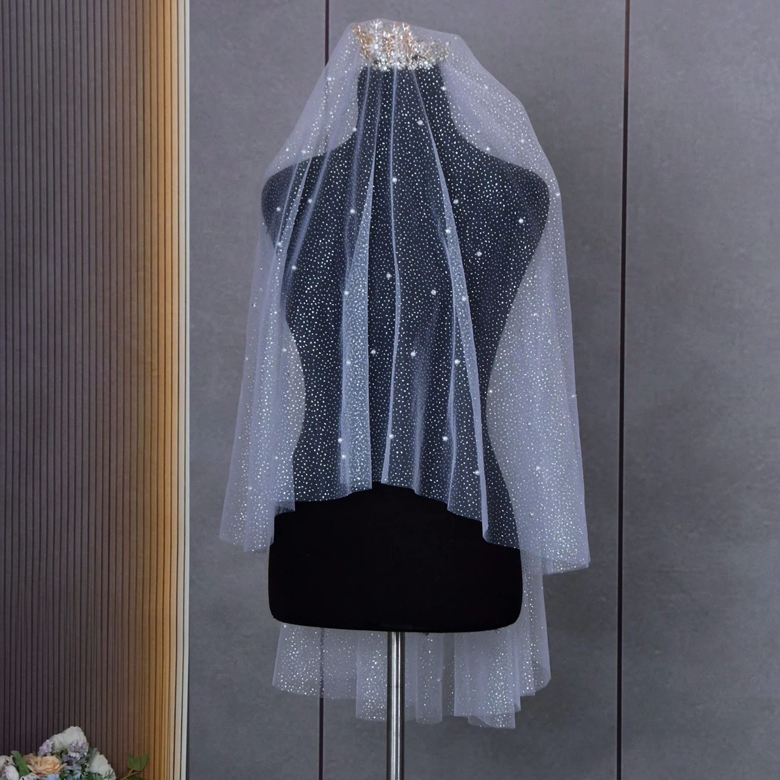 Champagne Veil With Pearls Glitter Veil Short Wedding Veils With Comb Bridal Hair Accessories Sparkle Veil Luxury Two Layers
Champagne Veil With Pearls Glitter Veil Short Wedding Veils With Comb Bridal Hair Accessories Sparkle Veil Luxury Two Layers