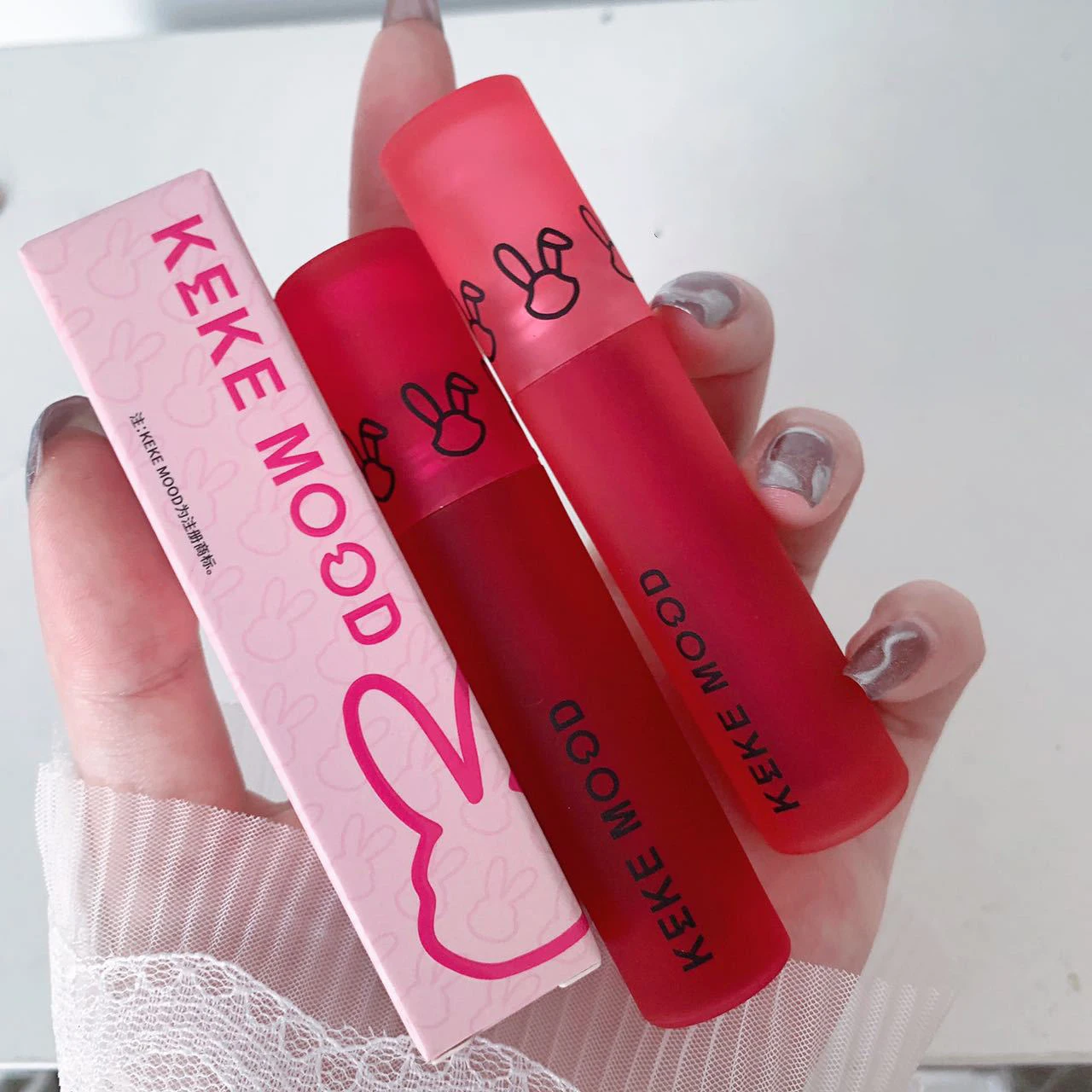 Cute Rabbit 4 Colors Liquid Lipstick Waterproof Matte Nude Lipstick Pigment Rose Purple Red Long Lasting Lip Gloss Women Makeup
Cute Rabbit 4 Colors Liquid Lipstick Waterproof Matte Nude Lipstick Pigment Rose Purple Red Long Lasting Lip Gloss Women Makeup