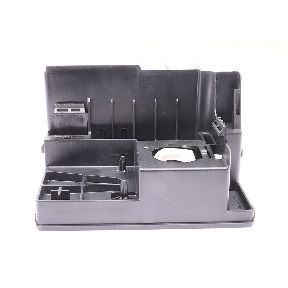 1pc For Chevrolet Car Engine Compartment Fuse Block ABS For Malibu 1.5L 2.0L 2016-2020 #84131629 #84692223 #84335366
1pc For Chevrolet Car Engine Compartment Fuse Block ABS For Malibu 1.5L 2.0L 2016-2020 #84131629 #84692223 #84335366