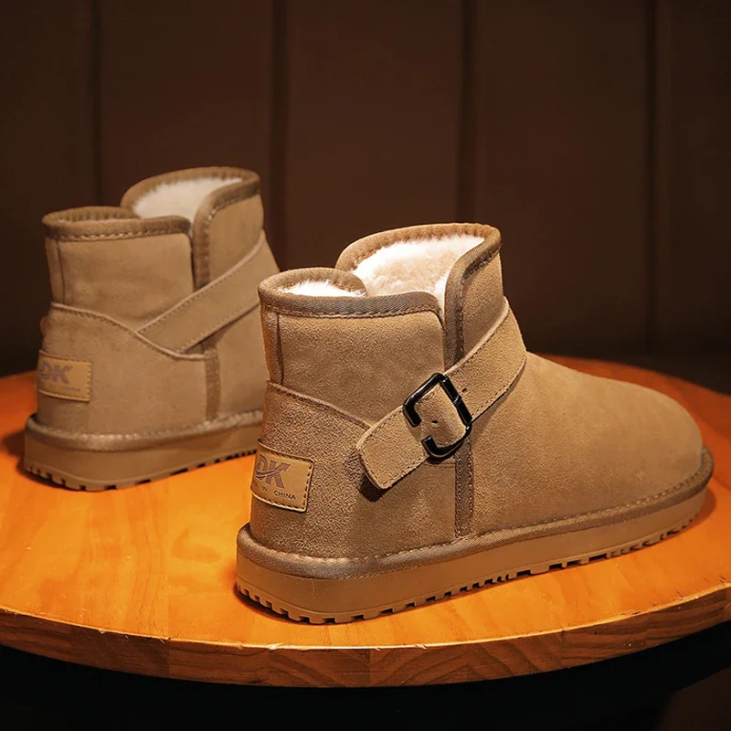 Men Snow Boots Genuine Leather Comfortable Plus Velvet Warm High-top Winter Boots Short 2021 Fur Cotton Men's Shoes
Men Snow Boots Genuine Leather Comfortable Plus Velvet Warm High-top Winter Boots Short 2021 Fur Cotton Men's Shoes